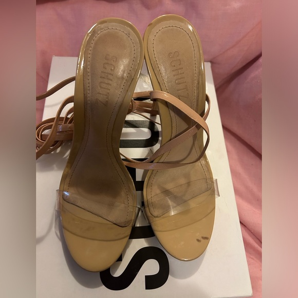 SCHUTZ Cloe Vinyl Sandal - Picture 7 of 7